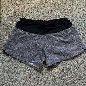 lululemln running shorts size 2
